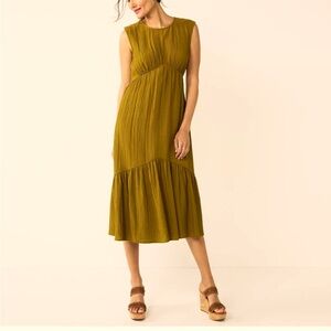 NWT Nine West tiered midi dress size L fatigue green